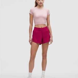 Lululemon Hotty Hot High-Rise
Lined Short 4"